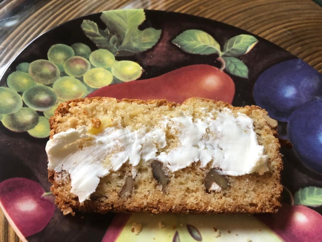 Queenie Cooks: Pineapple Walnut Bread 101